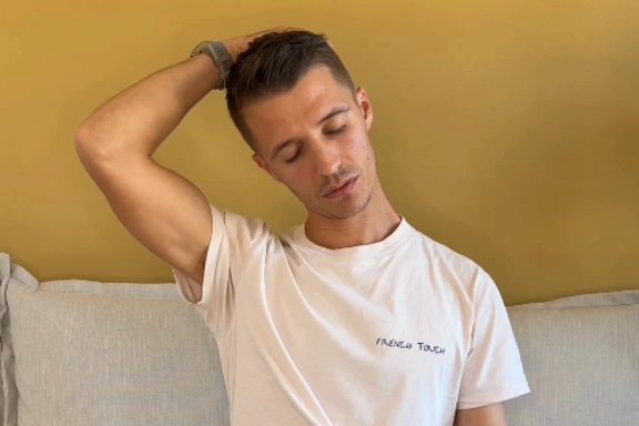 coach réalisant l'exercice 1