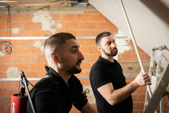 interview du plaquiste Alexis Pereira qui utilise régulièrement les produits Knauf