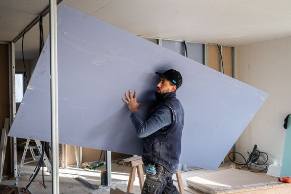 egdb porte les plaques